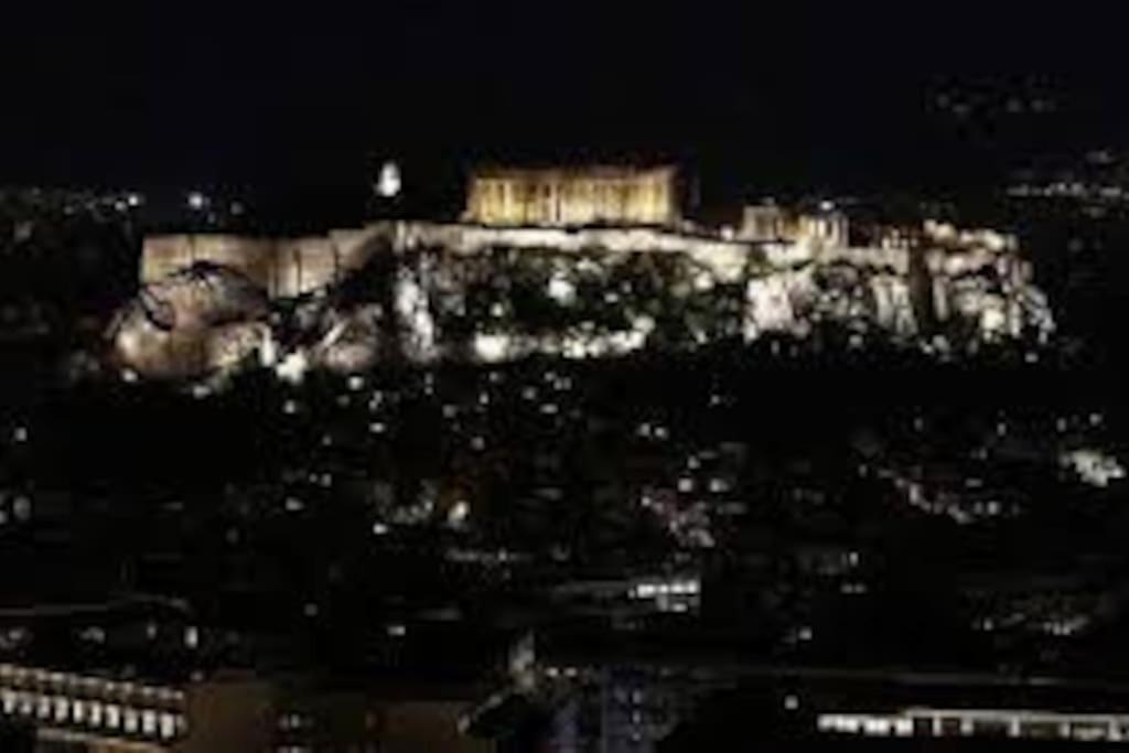 Staying Besides Acropolis! Atene Esterno foto